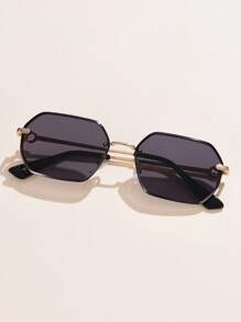 1 pieza Gafas de moda para mujer con diseño de marco metálico pequeño poligonal, efecto degradado, elegante y vintage, con decoración hueca. Para uso diario, playa, vacaciones, exteriores, viajes. Accesorio elegante con decoración geométrica para verano, playa y vacaciones.