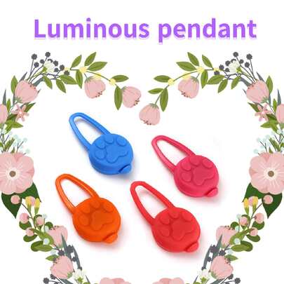 1 dây xích dắt chó đi dạo bằng silicon chống lạc có đèn LED phát sáng