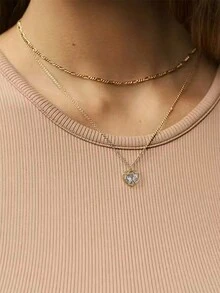 Tkool Bộ vòng cổ hộp quà tặng 2 chiếc/bộ dành cho phụ nữ, bao gồm vòng cổ dạng xích không đối xứng bản rộng có họa tiết và mặt dây chuyền hình trái tim rỗng đính đá Cubic Zirconia lấp lánh, thích hợp làm trang phục hàng ngày thời trang cho phụ nữ và làm quà tặng - Vàng - Xem 2