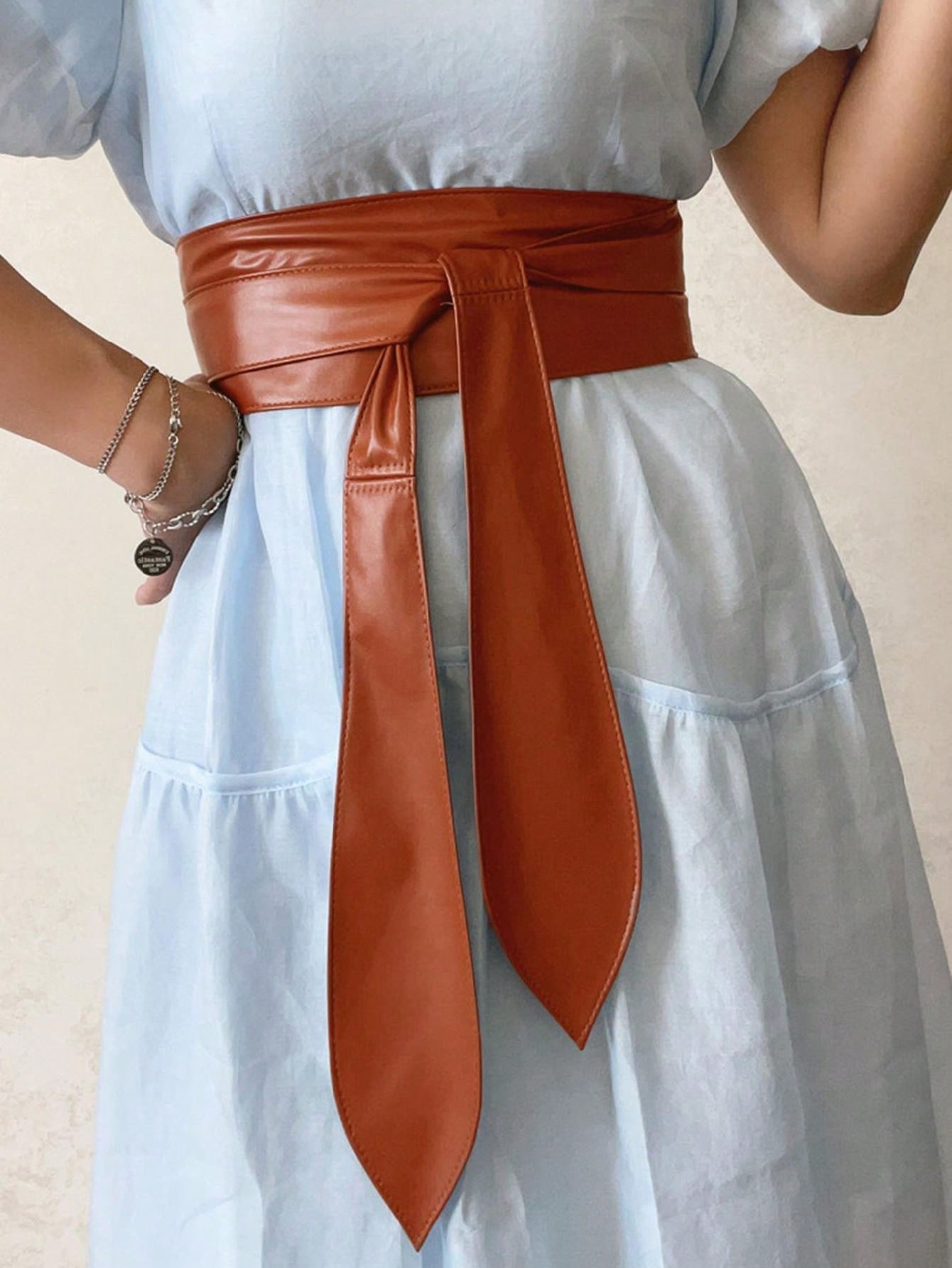 حزام جلدي ناعم مع فيونكة، أنيق وفينتاج، للصيف والم...