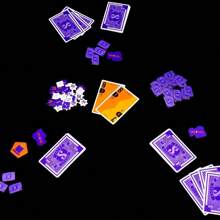 Jogo de Cartas Scout da Oink Games - Perfeito para Todas as Idades | Ideal para Feriados e Ocasiões Especiais | Sem Bateria Necessária | Ótima Ideia de Presente, Jogos de Tabuleiro, Jogos de Cartas, Jogos de Tabuleiro