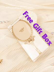 1PC Custom Print: Personalized Name Compact Mirror - High Definition Glass, Gold-Plated Foldable Handle In European Royal Style, Protective Film On Glass For Shipping. Ideal Gift For Mother, Aunt, Grandmother, Daughter, Niece, Sister, Friend, Girlfriend, Wife, Bride, Bridesmaid, Godmother, Mom, Mother-In-Law, Colleague. Perfect For Holidays,