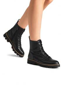 Women's Combat Ankle Boots: Lace-Up Design With Lug Sole Fashion Booties Valentines - 黑色 - 查看 7