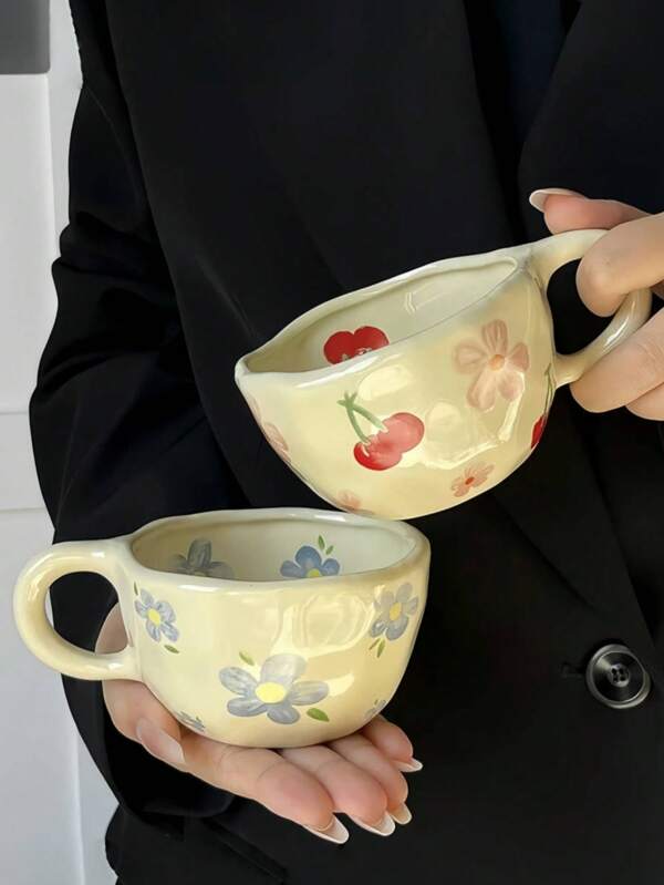 1 Stück süße, handzusammengedrückte, unregelmäßig geformte keramische Kaffeetasse, 1 Stück kleine blaue Blumen Löffel, 1 Stück rosa Blumen Löffel, 1 Stück roter Blumen Löffel, kreative Keramiktasse mit Blumenmuster, hochwertige Frühstücks-/Saft-/Milchtasse, geeignet für Restaurant, Wohnzimmer, Café, Party