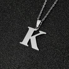 1 pieza Collar de acero inoxidable minimalista, collar con colgante de letra inicial de la A a la Z fresco para hombres, regalo perfecto para familiares y amigos, joyería de cuello para uso diario