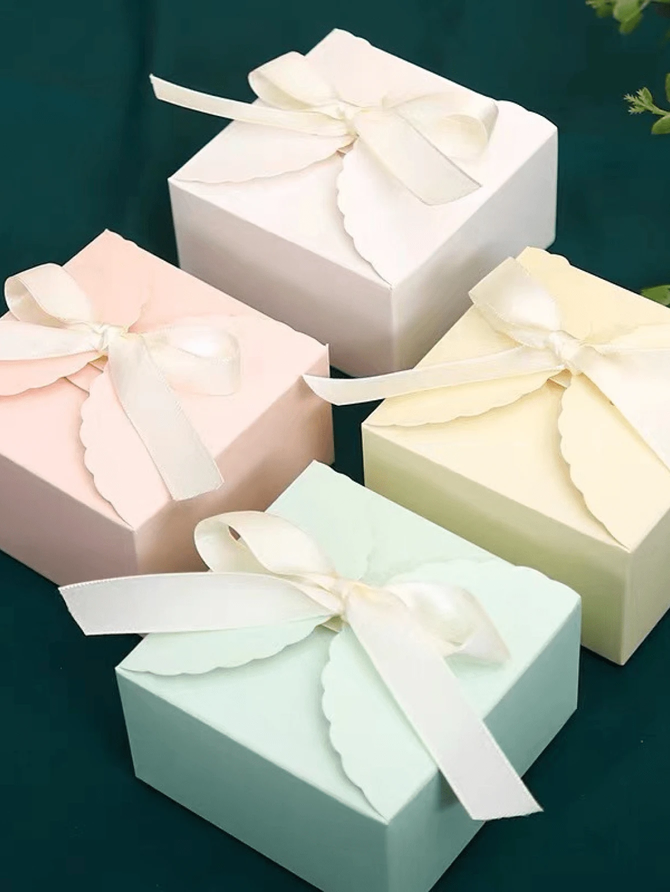 10件装礼盒喜糖盒清新简约糖果盒回礼盒高档结婚喜糖盒纸盒圣诞节 - 彩色 - 查看 1