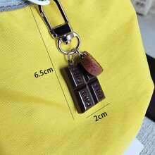 1 件仿真巧克力钥匙扣包饰背包配件情人节情人汽车配件学校可爱哥特 Y2k 包饰挂绳带身份证夹汽车配件包饰 - 彩色 - 查看 4