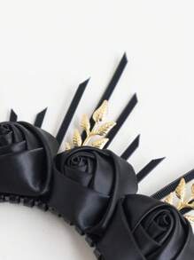Darkness Of Queen,Vintage Dark Black Flowers Sunburst Spike Halo Crown For Gothic Wedding Brides And Bridesmaids ,Headpiece Mary Headband Halloween Floral Crown,Gothic Wedding Tiara For Bride, Costume Headpiece For Birthday Cosplay Party Celebration, Day Of The Dead