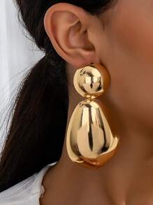 1 Pair Women's Fashion Earrings, Boho Style Exaggerated Geometric Smooth Metal Stud Earrings, Suitable For Daily Wear And Vacation