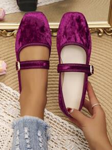 Cross-Border New Arrival Plus Size 35-43 Velvet Square Toe Flat Shoes For Women, Black, Brown, Purple Red Slip On, Suitable For Daily Wear With Dresses, Random Pattern On Vamp - Red Violet - View 3