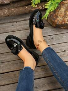 Women's Casual Loafers 2025 New Round Toe Metal Chain Slip-On Patent Leather Flat Shoes, Versatile For Commuting - Black - View 7