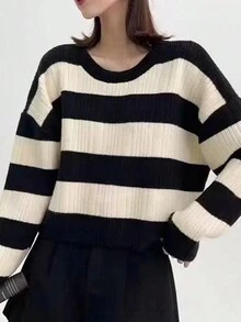Otoño e invierno de las mujeres retro de punto de rayas de cuello redondo suéter jersey - Blanco y Negro - Ver 5