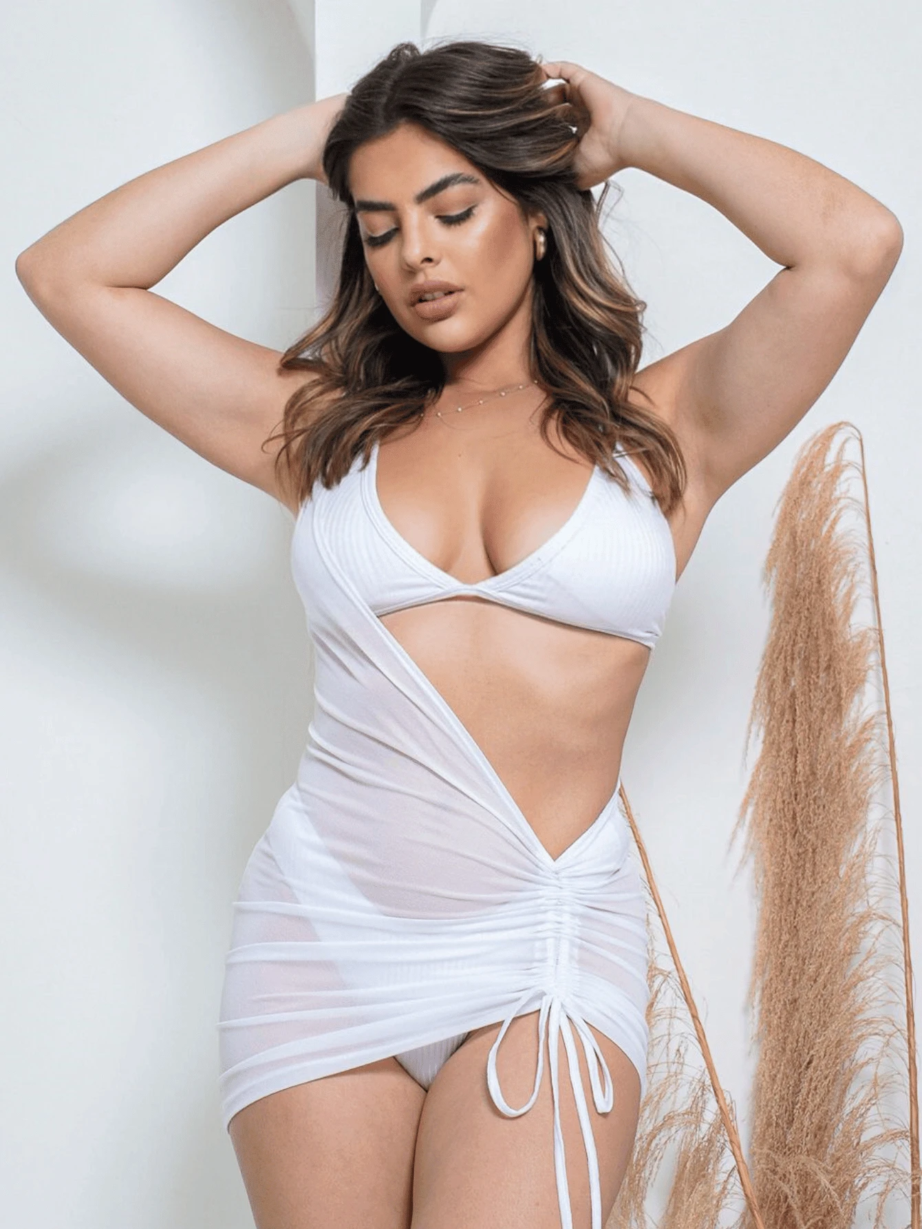 3 PIECE BEACH SET WITH RIBBED BIKINI AND ADJUSTABLE GRINGA BEACH COVER-UP - 白色 - 查看 1