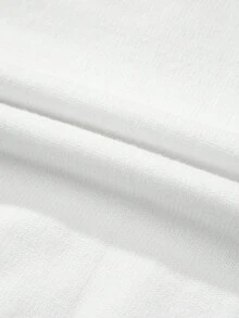 Maglione bianco a girocollo con ricamo avorio recante uno slogan di gratitudine