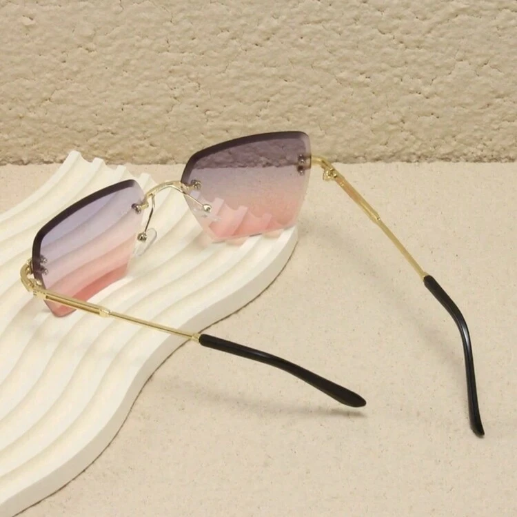 1 pieza Gafas de moda sin marco de polígono vintage con degradado para mujeres - Marco dorado con tapa azul y base rosa. - Añade 3