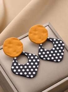 1 Pair Of Fashionable Retro Personalized Women's Earrings, Sweet And Fresh Style, Black And White Polka Dot Earrings, Alloy, Acrylic And Stainless Steel Materials, Suitable For Daily Life, Festivals, Parties And Other Occasions, Can Be Used As Valentine's Day Gifts, Holiday Gifts, Earrings Have Protective Covers, You Need To Remove The Protective Covers When Using