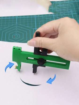 1pc Cirkelsnijder Verstelbare cirkelvormige snijgereedschap voor het maken van stoffen knutsels DIY plakboekkunst knutselgereedschap Cirkelpapiersnijder