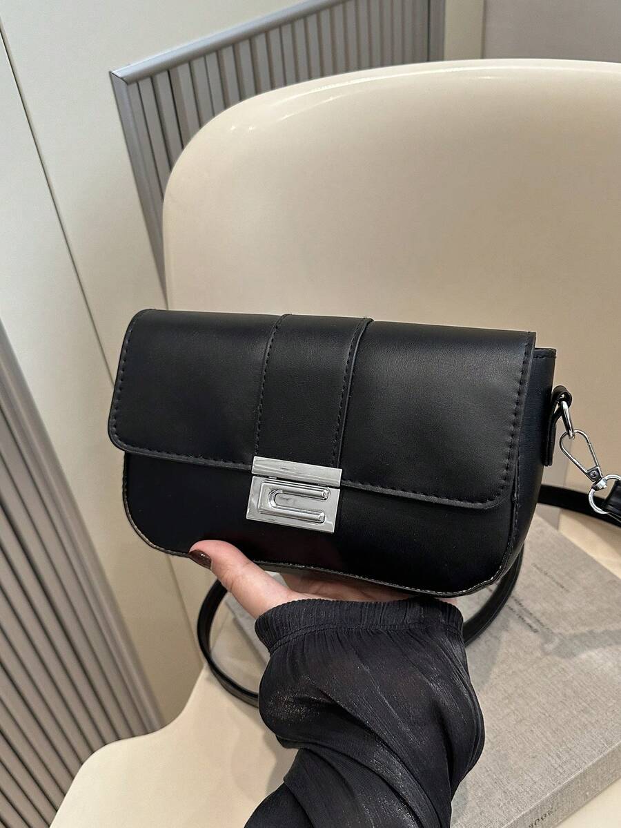 New Fashion Women's Shoulder Bag, Popular Foreign Light Clamshell