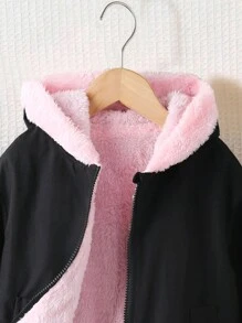 Giacca con cappuccio in pile spessa e calda per l'inverno, da ragazza, di colore unito, con spalle cadenti, in stile minimalista e sportivo, casual