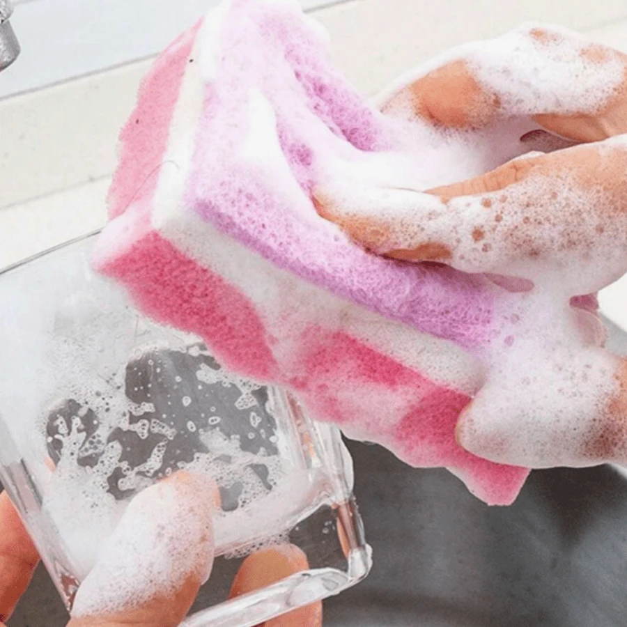 GoodLooking And Practical Cleaning Sponge, A MustHave In The Kitchen