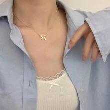 1pc Bow-Knot Necklace, Women Luxury Necklace Design, Collarbone Chain, INS Style Neck Chain, Elegant Necklace For Daily Wear, Party & Street, Available In Gold & Silver Color Valentines,Mom,Mother,Mother's Day,Gift
