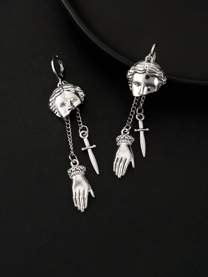 1 Pair Punk Gothic Retro Personalized Shaped Pendant Earrings