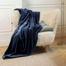 Fleece Blanket Super Soft Flannel Throw Blanket Lightweight Fuzzy Plush Blanket For Couch Sofa Or Bed All Seasons Fleece Throw Blanket For Couch Sofa Or Bed Throw Size, Soft Fuzzy Plush , Luxury Flannel Lap Blanket, Super Cozy And Comfy