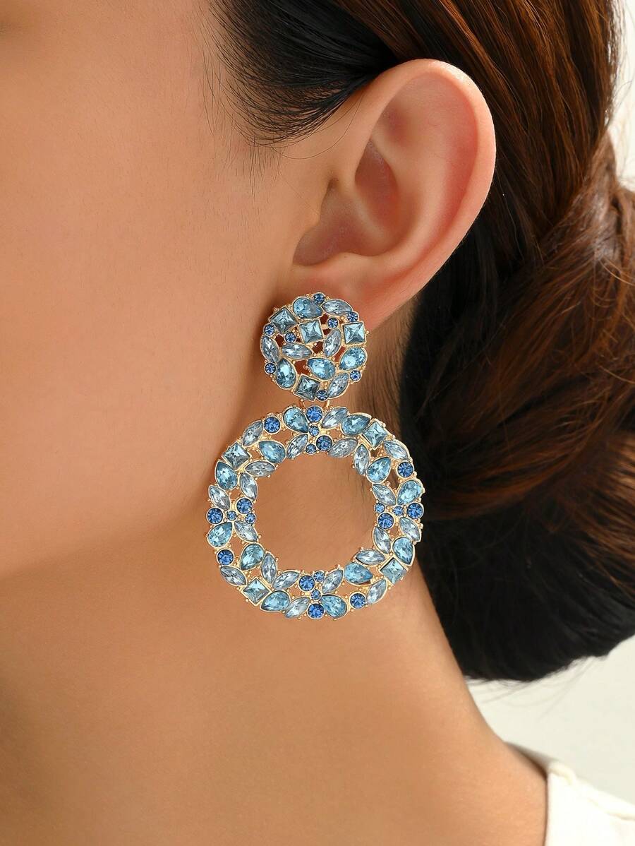 1 Pair Fashionable Hollow Round Crystal Stud Earrings, Suitable For Daily Wear - Baby Blue - View 1