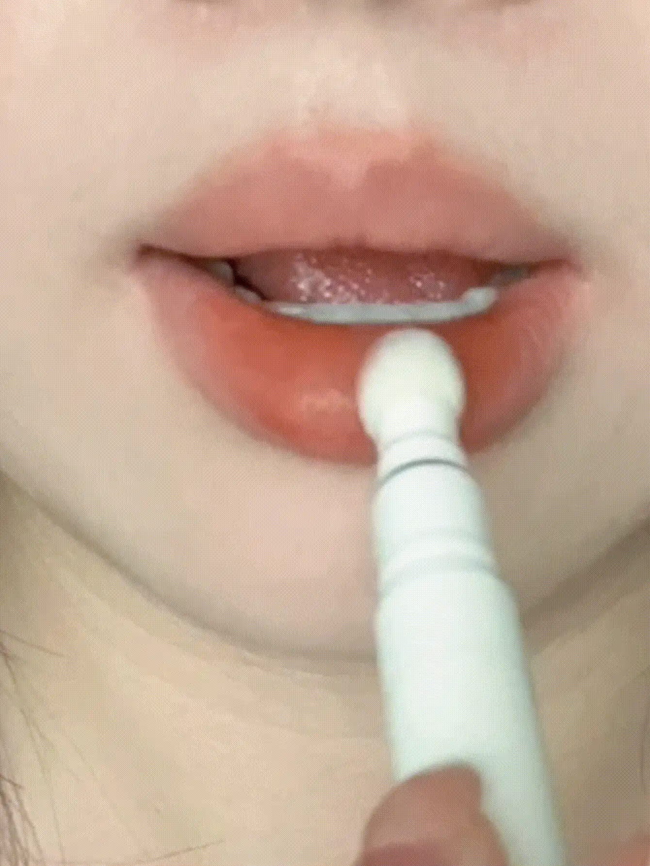 JUDYDOLL MATTE LIP POWDER CUSHION CREAM Matte Lip Frosting, Weightless Long-Lasting Lip Gloss, Transfer-Proof Non-Drying Formula, Perfect For Parties, Dates, Weddings, Special Occasions - N01 - Xem 2