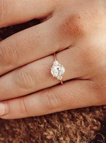 1pc Fashionable New Gold Plated White Cubic Zirconia Women Engagement Ring, Suitable Gift For Family/Friends/Couple