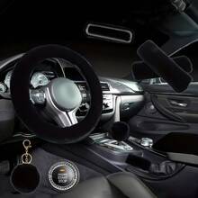 9 Pieces/Set Of New Plush Car Interior Kit: 1 Steering Wheel, 2 Plush Shoulder Protectors, 1 Armrest Box Stopper, 1 Pair Of Handbrakes, 1 Rearview Mirror Cover, 1 Rhinestone Starter Ring, 1 Leather Ball Keychain,Pink Car Stuff - 粉色 - 查看 5