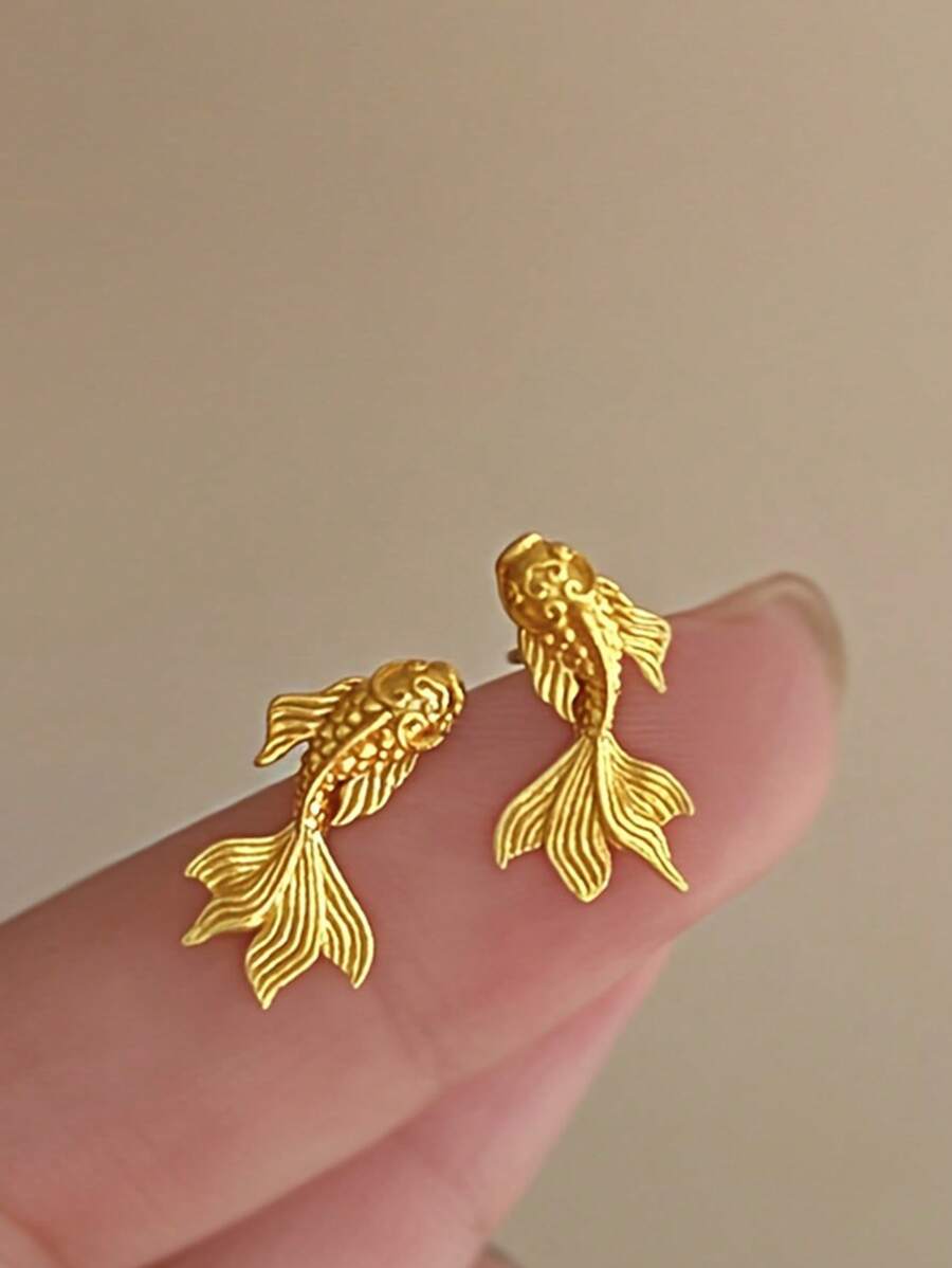 CVNANA 2 件优雅可爱金鱼锦鲤耳钉 - 日常和宴会佩戴，不锈钢耳针，四季适用无电镀设计 - 彩色 - 查看 1