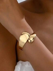 Water Drop Open Bangle Bracelet, European Style, Minimalist Design, Daily Accessory For Women