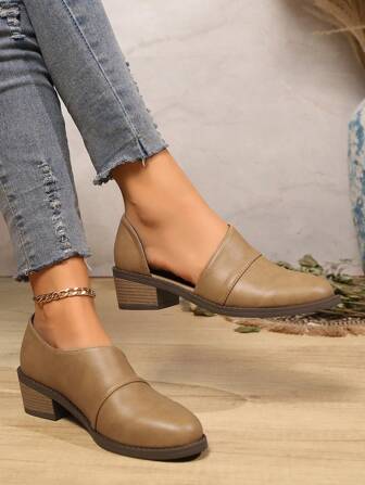 2024 秋季新款欧美风格尖头侧镂空低跟一脚蹬女式平底鞋，多色