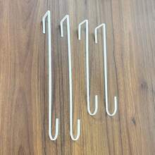 4 pezzi Ganci metallici multifunzione per corone, ganci da giardino, ganci per decorazioni natalizie, facili da installare sulla porta per decorazioni, cappotti, cappelli, accappatoi, asciugamani (2 misure) Decorazioni per la casa, decorazioni natalizie, decorazioni per la stanza, inverno