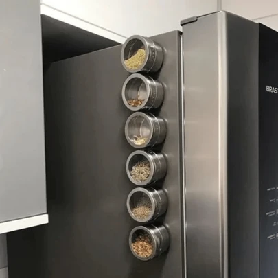 4 Potes Porta Condimento Temperos Inox Magnético Com imã para Geladeira