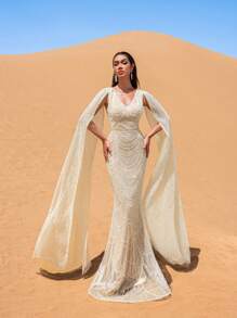 Faeriesty Vestido de manga larga con cuello en V y escote alto con eslogan en forma de pico y mangas de suelo Length - Lujo otoño invierno Luxury Vestido para alfombra roja, bodas y galas