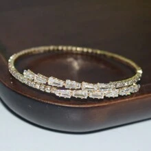 1 pieza Brazalete de puño abierto decorado con circonita cúbica, adecuado para uso diario de las mujeres