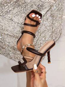 Giày cao gót mũi nhọn tối giản cho nữ, Giày cao gót hở mũi bất đối xứng, xu hướng thời trang, giày cao gót thanh lịch đa năng thoải mái mới mùa hè 2024 - màu nâu - Xem 1