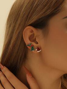 3 Pairs/Sets Christmas Decorative Jewelry Earrings Set; Christmas Hat & Christmas Tree & Christmas Wreath Decorative Stud Earrings Set; Christmas Creative Party Decorative Jewelry; Christmas Holiday Gift Accessories; Suitable For Christmas Holiday Party, Carnival, Dance Wear; Christmas Gift - Multicolor - View 2