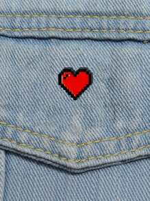 1pc Christmas Pixel Style Casual Zinc Alloy Brooch, Cartoon Heart Shaped Pixel Brooch Pin, Red Heart Decor For Clothes, Backpack, Couples, Fashion Accessory - Pixel Heart - View 2