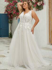 加大码蕾丝婚纱，带贴花露背 V 领刺绣婚纱，带拖尾，闪亮 A 字形正式新娘礼服，适合海滩婚礼派对无袖，加大码白色优雅礼服，新娘 - 查看 4