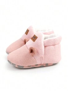 Botitas de felpa para recién nacidos, botitas unisex para recién nacidos antideslizantes, zapatos cálidos para primeros pasos de bebés, pantuflas para bebés niños y niñas, ideales como regalo de Navidad