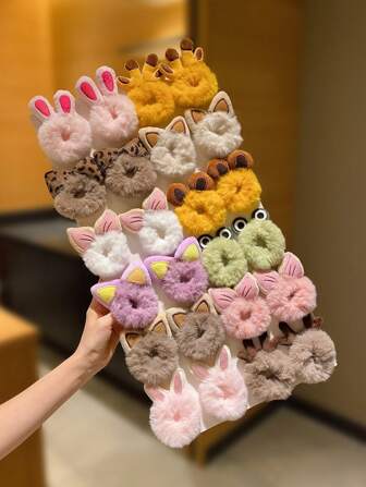 2/4 件装 女孩 卡通人物 毛绒 发圈