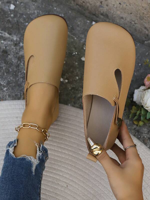 Women Hollow Design Flat Shoes, Casual Breathable Slip-On Shoes With Rubber Sole, Comfortable Soft Bottom Plus Size Perforated Shoes, Suitable For Middle-Aged Mothers