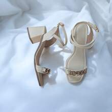 Women's Sandals With Heels And Chain Detail - 白色 - 查看 4