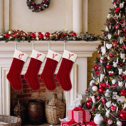 1 Stück Initialen Strumpf, 45 cm großer bestickter Monogramm-Strickstrumpf, Feiertags- und Familien-Strumpf für Kamin oder Party-Dekoration, rot-weiß, beste Geschenke, Geburtstag, Heimdekoration, Weihnachtsdekorationen, Raumdekoration, Weihnachten, Winter