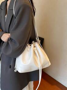 奢华小众水桶包、时尚单肩包、优质金属福袋、百搭斜挎背包，适合日常通勤 - 白色 - 查看 4