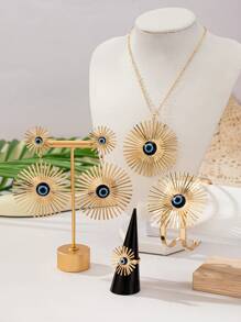 A 2024 European And American Cross-Border Jewelry Fashion Devil's Eye Necklace, Earrings, Bracelets, Rings, Metal Hollow Flower Necklaces, Women's Runway Style Elegant Set