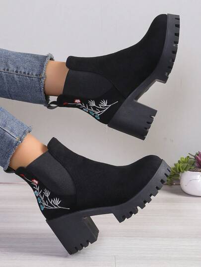 女士厚底切尔西短靴，弹力粗跟靴，休闲靴，女鞋，新款时尚粗跟性感女士短靴，黑色秋冬短靴，女士厚底高跟鞋